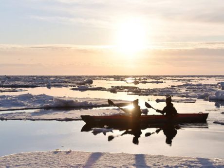 3月でも楽しめる流氷カヤックと流氷SUP