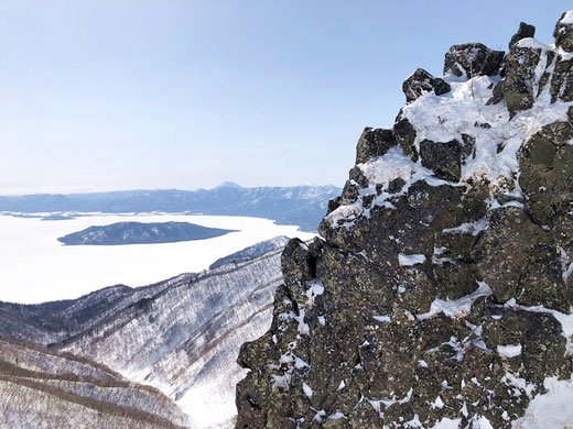 冬の藻琴山